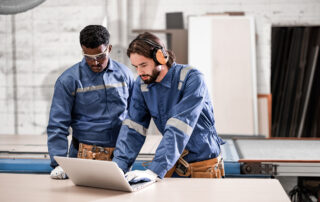 How Comp Central’s Technology Solutions Give Brokers a Competitive Edge